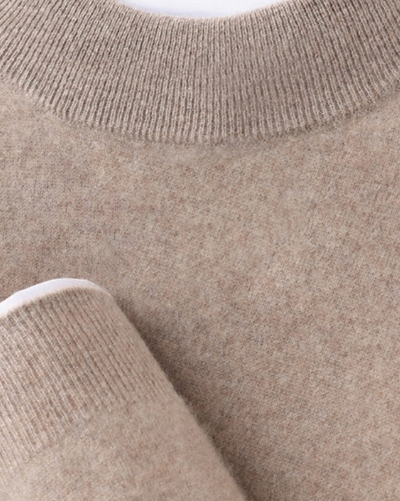 Refined Fall Turtleneck